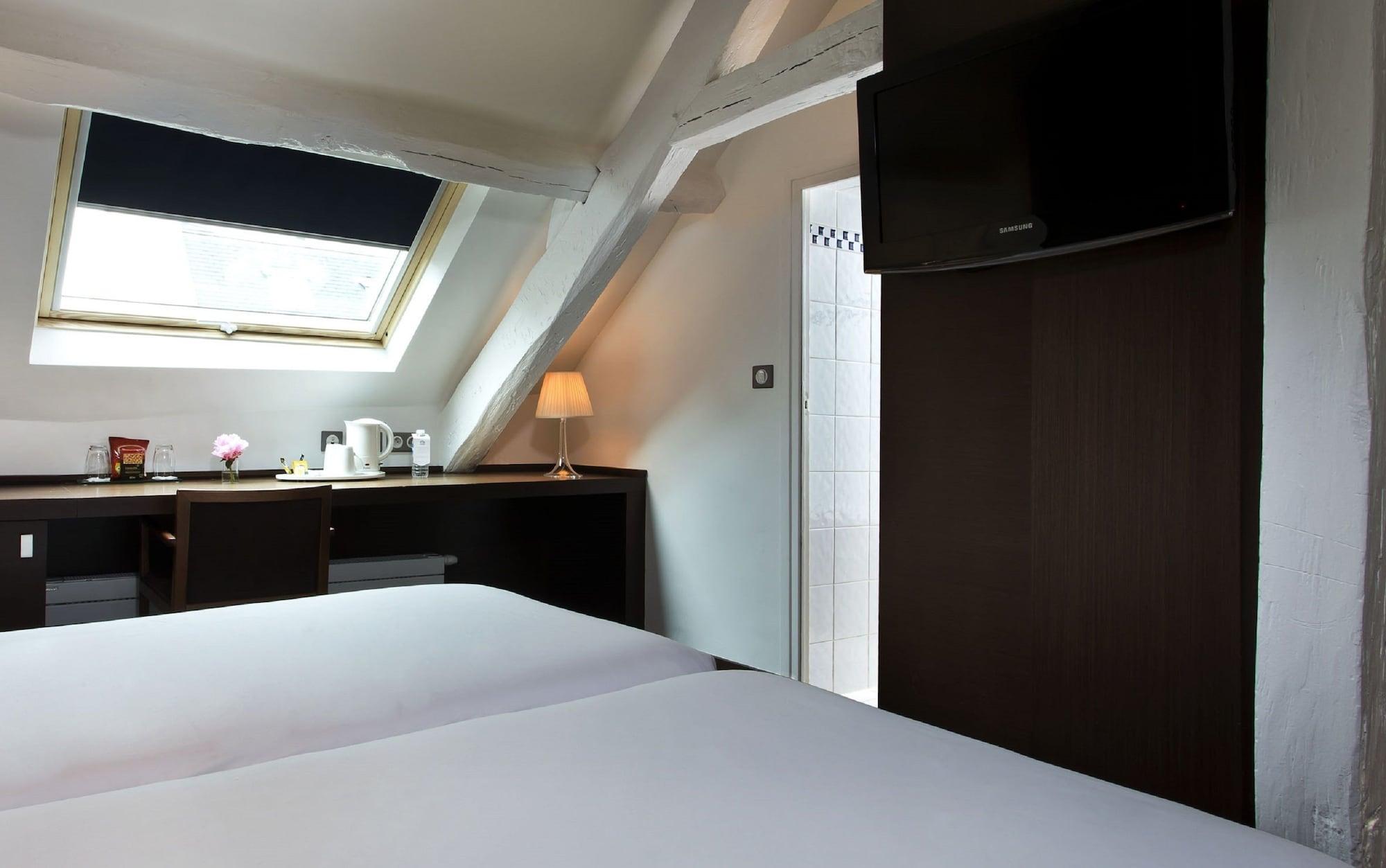 Hôtel Le Colisée Parigi Esterno foto