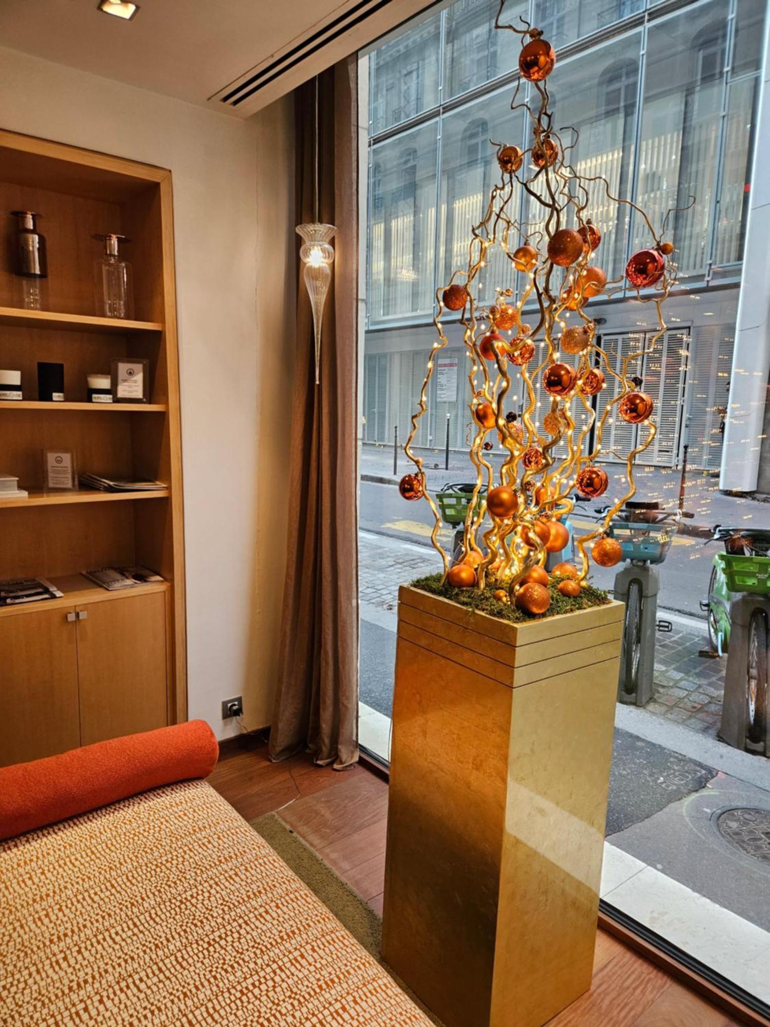 Hôtel Le Colisée Parigi Esterno foto